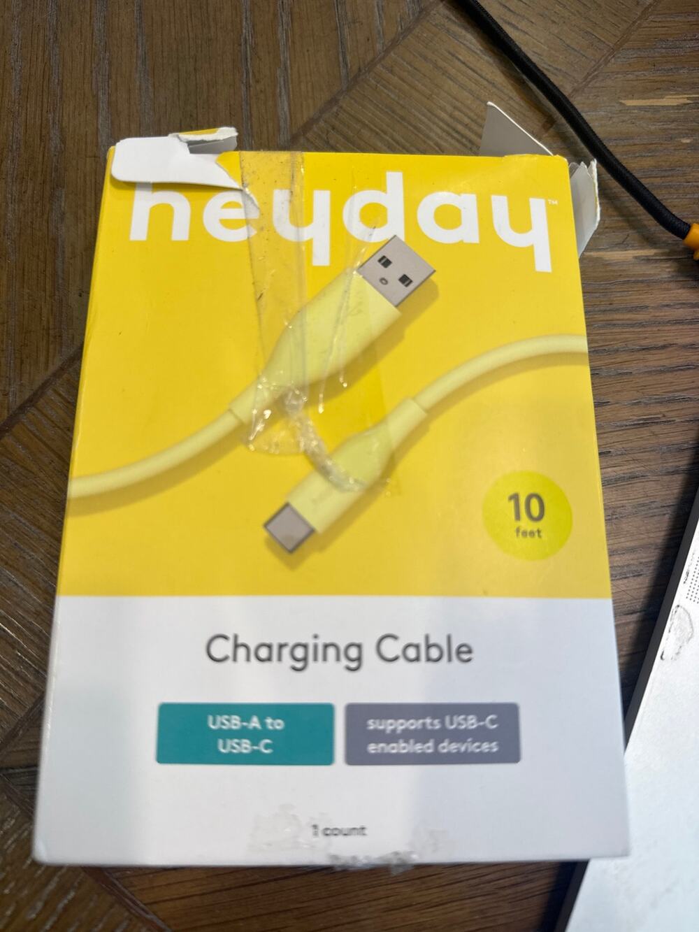 10’ charging cable (USB-A to USB-C)